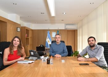 Reunión entre dirigentes peronistas de Junín y Andrés Larroque