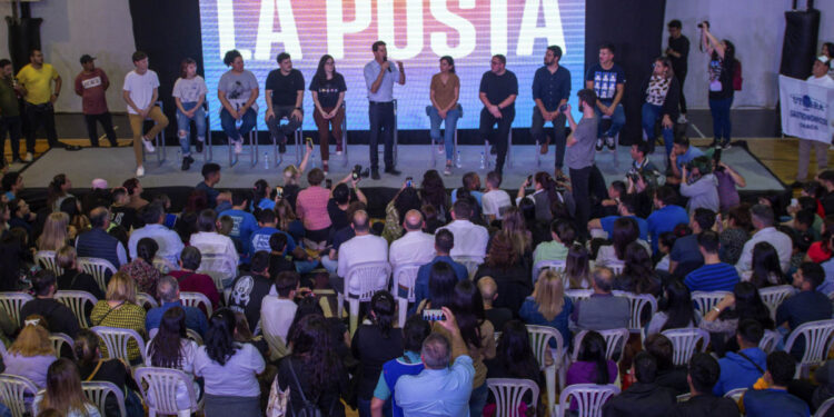 «Por una generación que toma la posta» | Wado se reunió con 1500 jóvenes del nordeste en Chaco