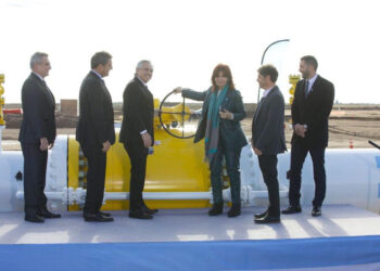 Inauguración: el Gasoducto Néstor Kirchner permitirá abastecer el consumo y abaratar el suministro
