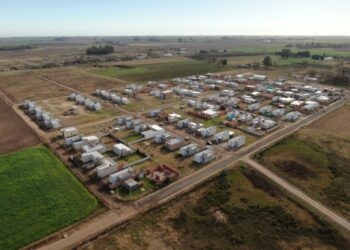Familias de Alberti accedieron a un hogar gracias a políticas conjuntas de la provincia y la municipalidad