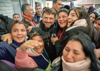 Grabois pide que «cada voto sea un grito de rebelión contra la resignación y la injusticia»