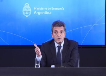 Acuerdo con el FMI, medidas y la visita de Massa a la Exposición Rural