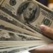 El dólar cotiza a $ 365,50 en el Banco Nación y el CCL sube a 678,56