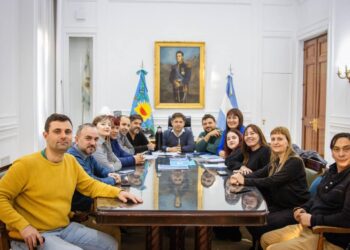 Kicillof y Grabois coincidieron en la necesidad de frenar proyectos que buscan quitar derechos