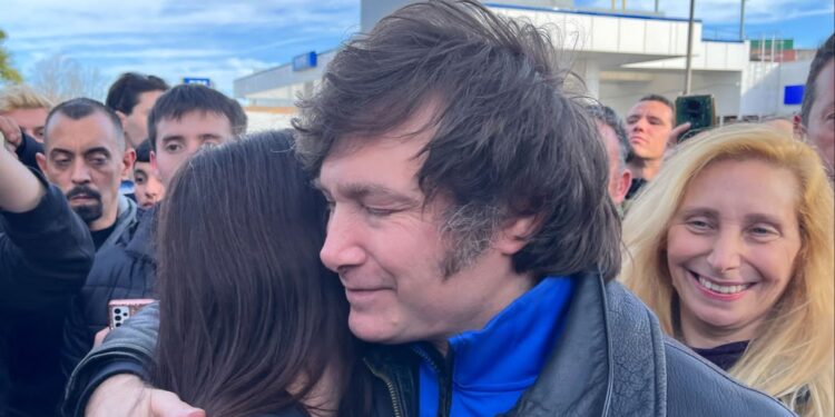 Milei dijo que el FMI se puso en contacto con su hermana «para tener una reunión»