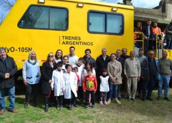 Avanzan las obras para que el tren de pasajeros vuelva a la localidad bonaerense de Salto