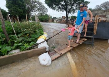 Con más de 1200 evacuados, Itatí es la localidad más afectada por las inundaciones en Corrientes