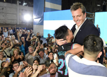 Massa dijo que su ministro de Economía será «de otro sector político»