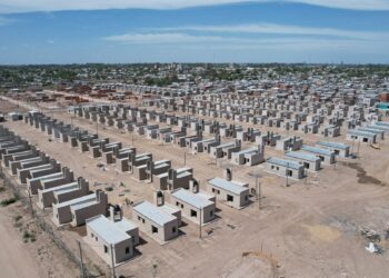 Carlos Casares: programan finalización de megaobra de 144 viviendas