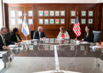 Secretaria de Minería destacó oportunidades de inversión al embajador de Estados Unidos