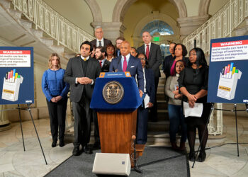 Nueva York demandó a redes digitales por daño intencional a la salud mental de jóvenes y adolescentes