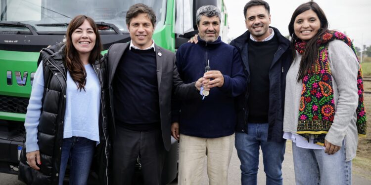 «Es el Estado el que tiene que estar presente para generar igualdad» | Kicillof anunció importante obra para Carmen de Areco