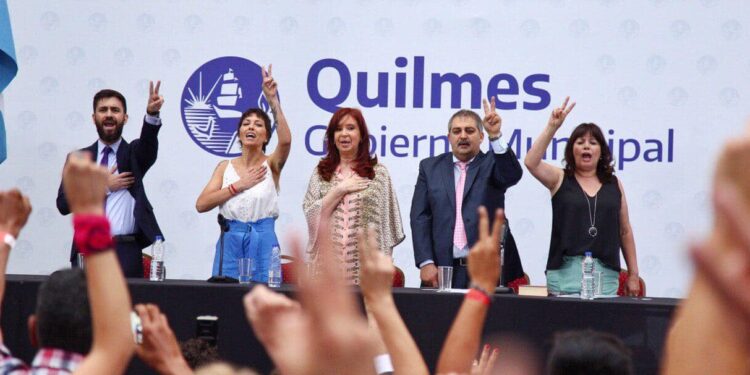 CKF participará de la inauguración de un microestadio junto a la intendenta Mayra Mendoza