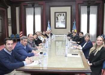 Pinto, Yrigoyen y Casares entre los distritos que firmaron convenios para la compra de bienes con el Banco Provincia
