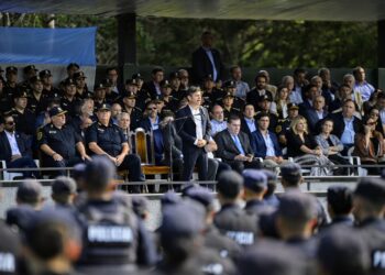 Con más de 100 intendentes, Kicillof lanzó un nuevo fondo para fortalecer la seguridad