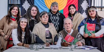 General Viamonte | Presentaron el diccionario mapuche “INACAFMAN KIMVN”