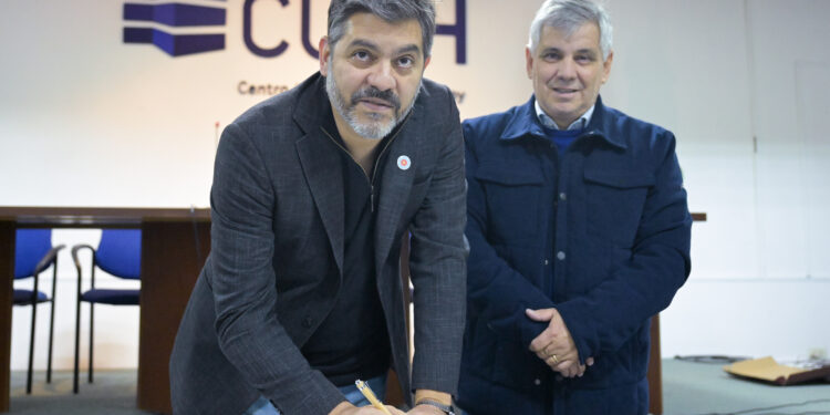 Chivilcoy | Bianco y Britos inauguraron obras en el Centro Universitario y entregaron computadoras