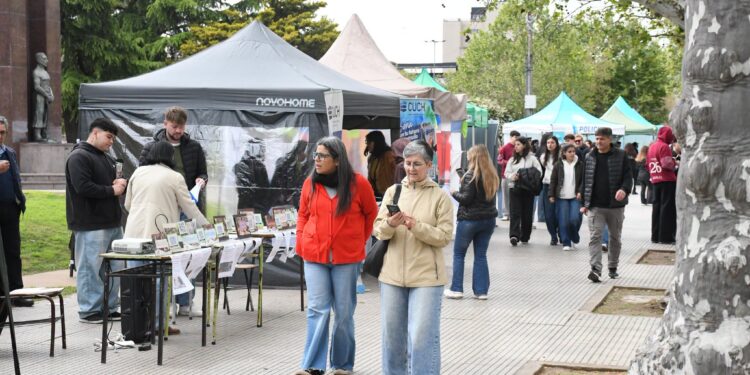 Chivilcoy Ofrece reunió a más de 20 instituciones de estudio y empleo